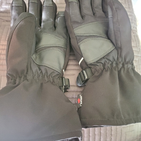 HEAD GLOVES AND HAT - Picture 5 of 6